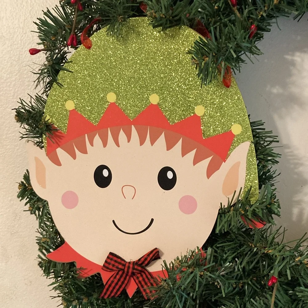 🎄"Raised by Elves" Elf Theme Wreath - Picture 2 of 6